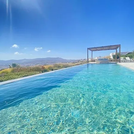 Aura Villa *